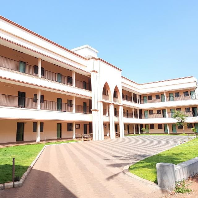 Sa-adiya College of Integrated Studies